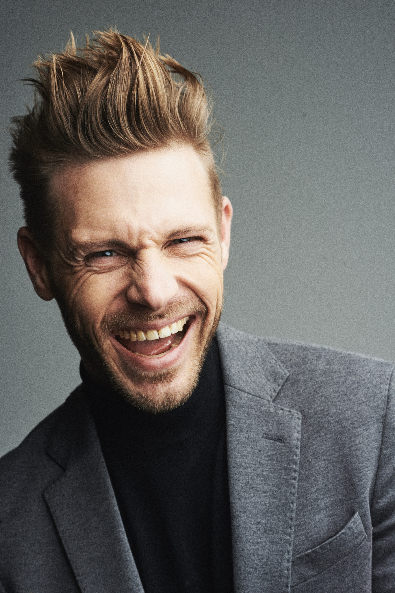 Alexander M. | shine management