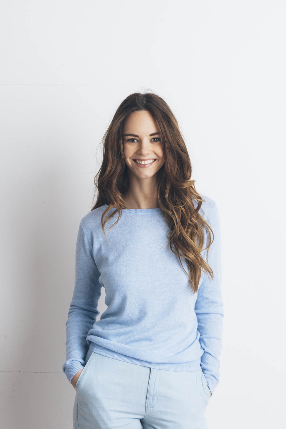 Anne R. | shine management